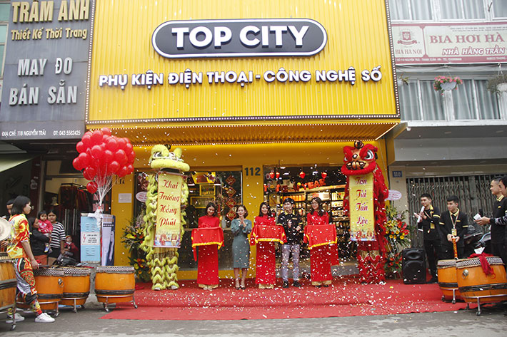 Tưng bừng khai trường Top City 112 Nguyễn Trãi - 4